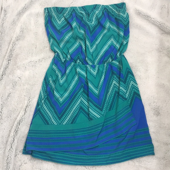 Express strapless dress - Picture 2 of 8